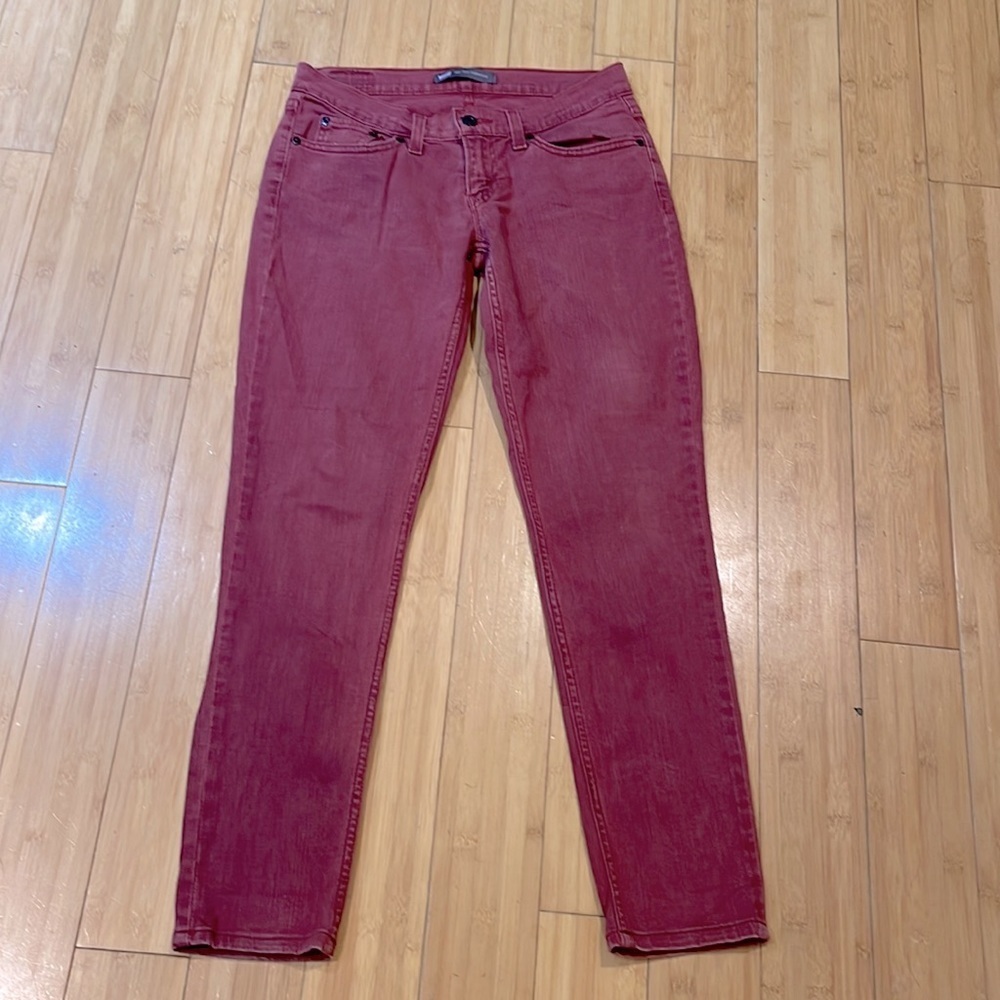 Levi's 524 Too Superlow Skinny Jeans